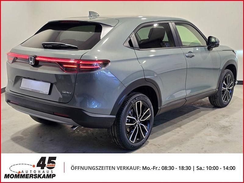 Neu Honda HR-V Elegance 131 PS (96 kW) 2025 Grau SUV
