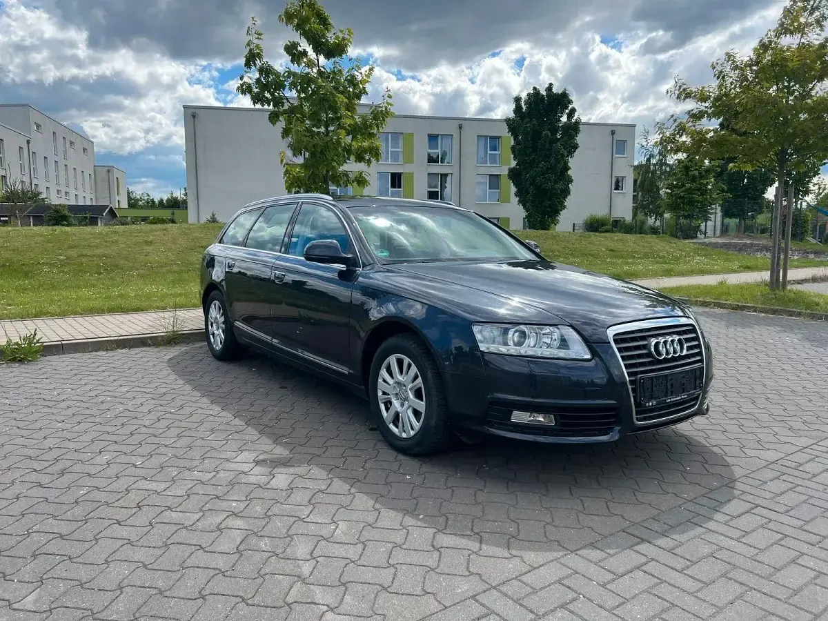 Gebraucht Audi A6 190 PS (139 kW) 2010 Grau Kombi