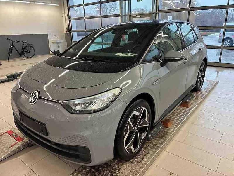 Gebraucht VW ID.3 Pro 106 kW (145 PS) 2022 Mondsteingrau schwarz Kleinwagen