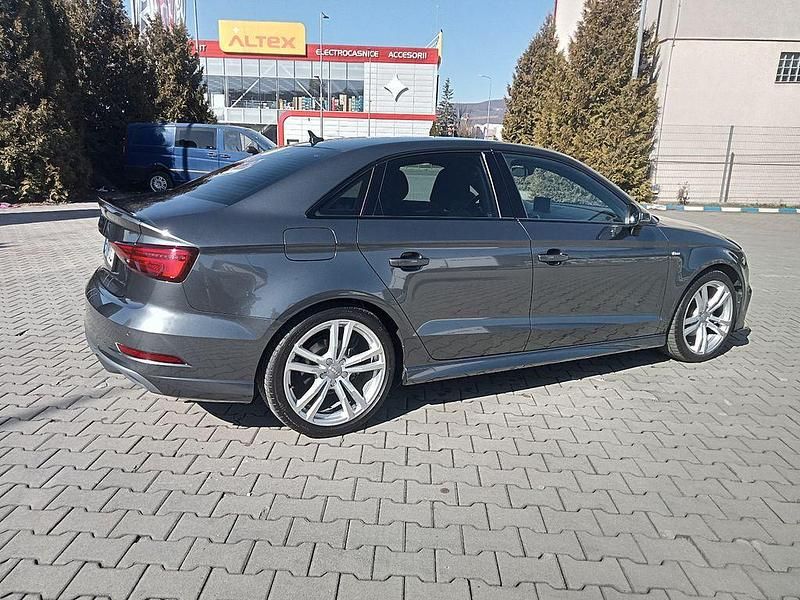 Gebraucht Audi A3 Advanced 150 PS (110 kW) 2020 Grau Limousine