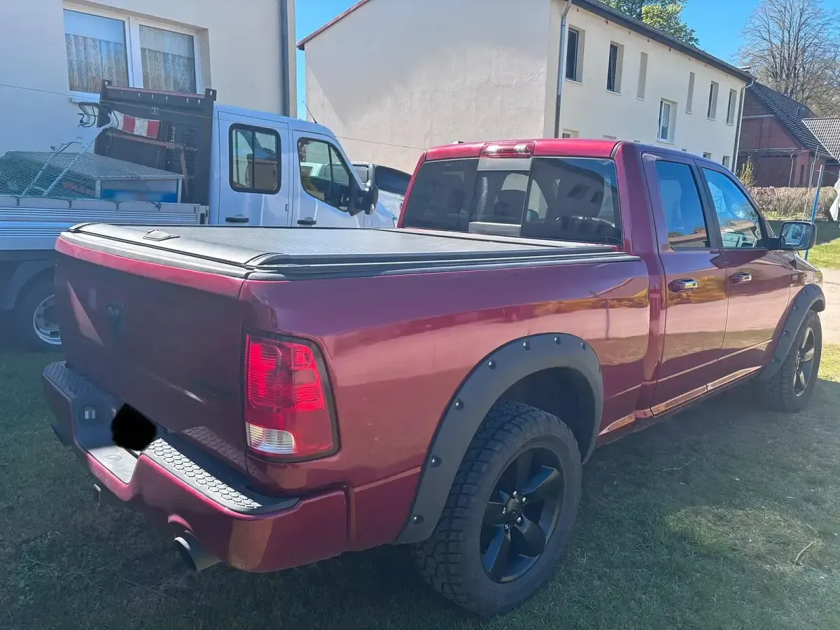 Gebraucht RAM 1500 396 PS (291 kW) 2015 Rot Pickup