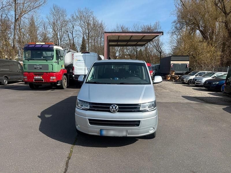 Second-hand VW Caravelle 140 CP (102 kW) 2012 Argintiu Van