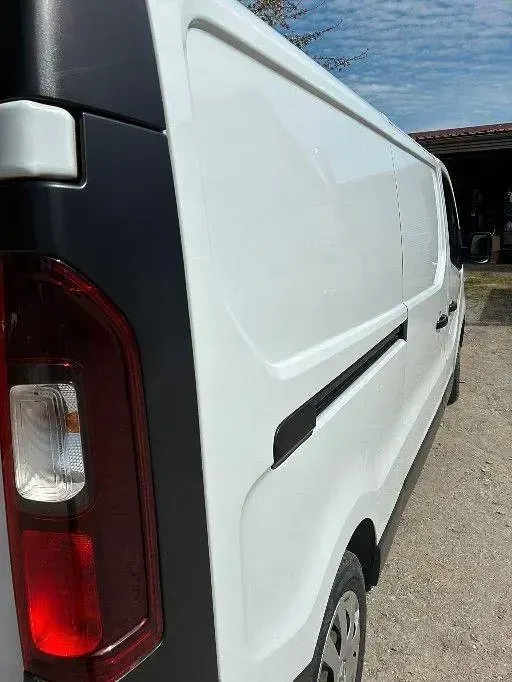 Gebraucht Renault Trafic 102 PS (75 kW) 2019 Weiß Van / Kleinbus