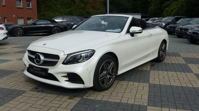 Diamantweiss Gebraucht 2018 Mercedes C400 AMG Cabrio | 38.990 € (Fairer Preis) - Bild 1/4