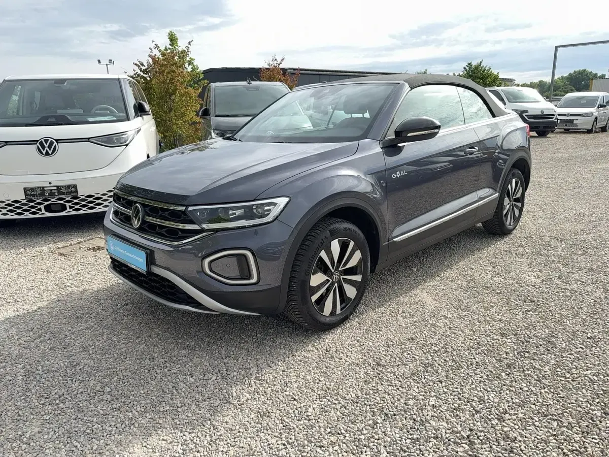 Gebraucht VW T-Roc Cabriolet Goal 116 PS (85 kW) 2025 Rauchgrau metallic Cabrio