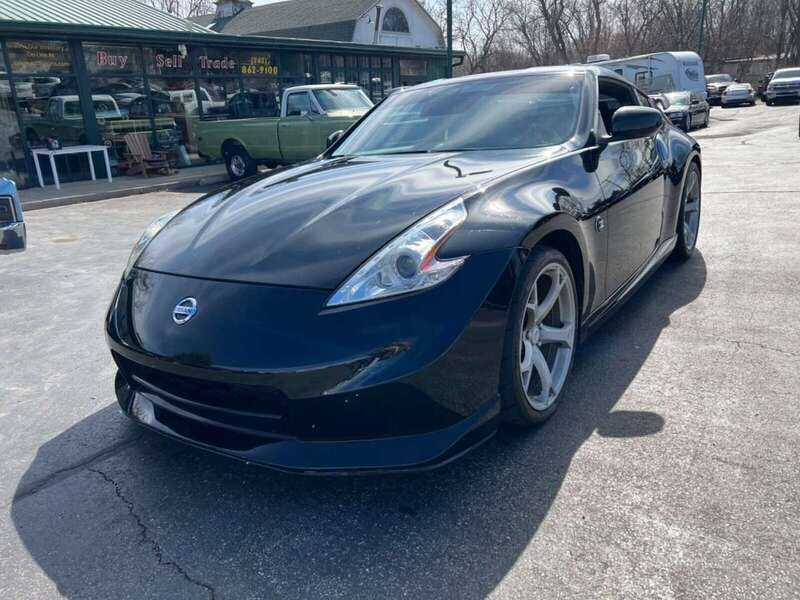 Schwarz Gebraucht 2009 Nissan 370Z Coupé | 18.000 € (Fairer Preis) - Bild 1/4