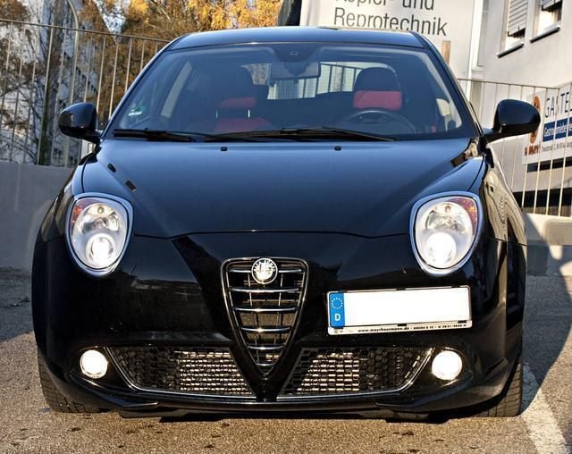 Schwarz Gebraucht 2009 Alfa Romeo MiTo Kleinwagen | 11.900 € - Bild 1/4