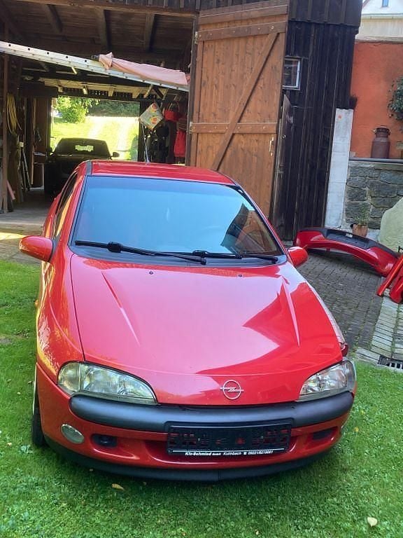 Rot Gebraucht 1995 Opel Tigra Kleinwagen | 899 € - Bild 1/4