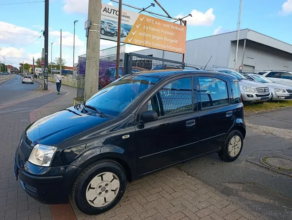 Gebraucht Fiat Panda Active 54 PS (39 kW) 2009 Schwarz Kleinwagen
