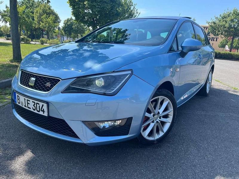 Blau Gebraucht 2013 Seat Ibiza ST FR Kombi | 7.990 € (Fairer Preis) - Bild 1/4
