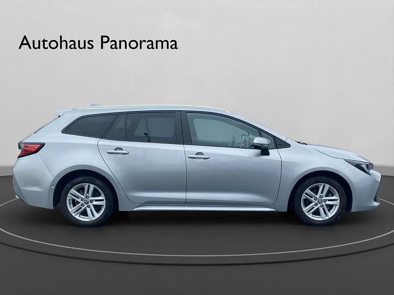 Gebraucht Toyota Corolla 98 PS (72 kW) 2022 Silber Kombi