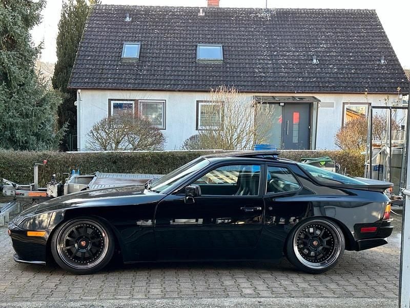 Schwarz Gebraucht 1986 Porsche 944 Turbo Coupé | 29.999 € - Bild 1/4