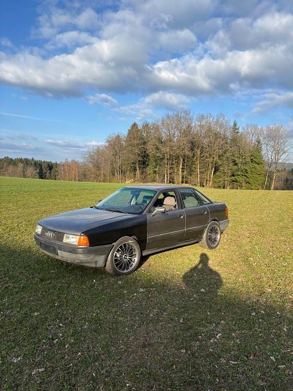 Gebraucht Audi 80 Performance 90 PS (66 kW) 1989 Grau Limousine