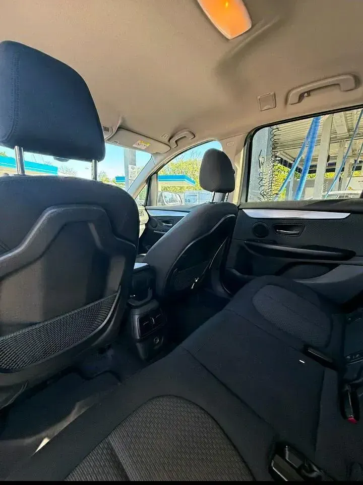 Gebraucht BMW 218 150 PS (110 kW) 2015 Grau Kombi