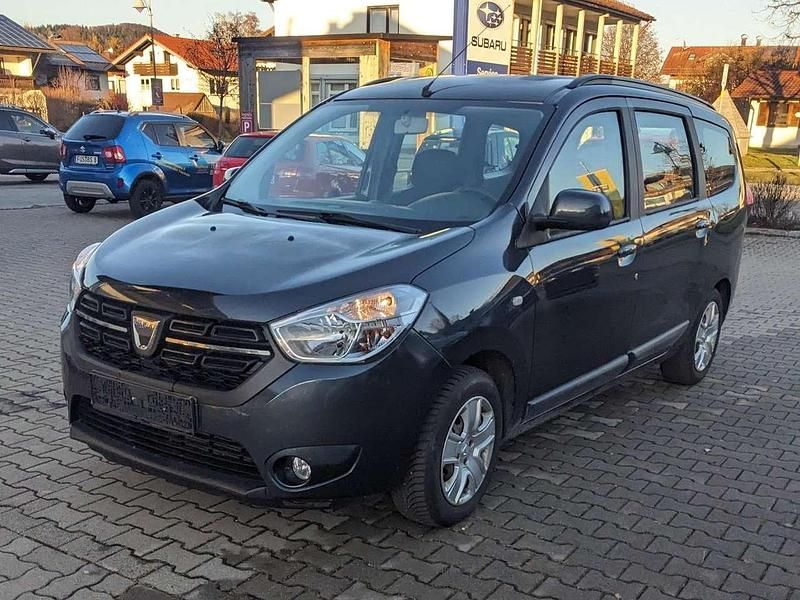 Schwarz Gebraucht 2018 Dacia Lodgy Comfort Van / Kleinbus | 9.990 € (Fairer Preis) - Bild 1/4