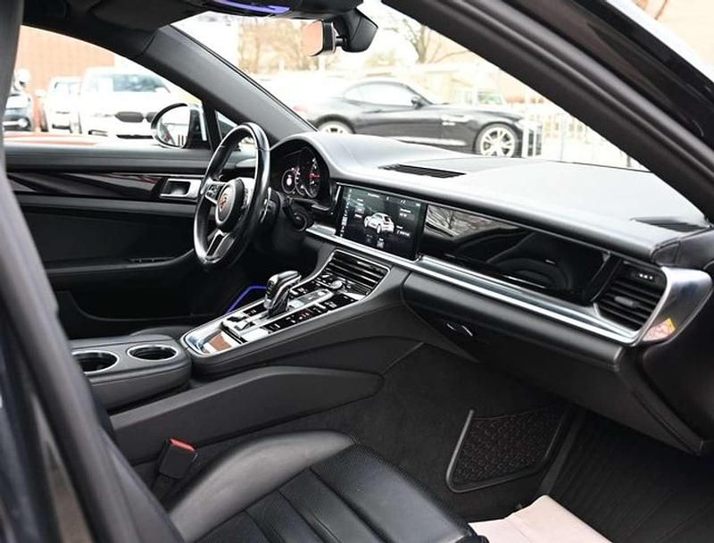 Gebraucht Porsche Panamera 441 PS (324 kW) 2020 Vulkangrau Kombi