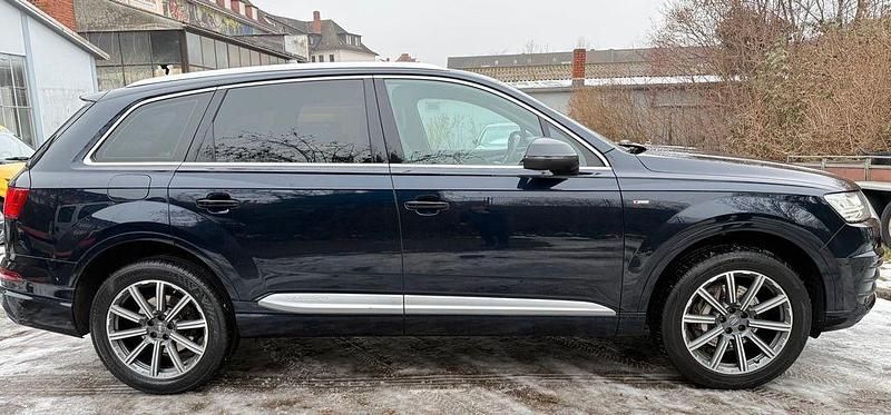 Gebraucht Audi Q7 Sport 272 PS (200 kW) 2017 Blau SUV
