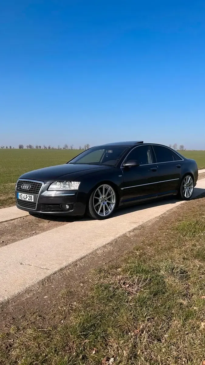Gebraucht Audi A8 230 PS (169 kW) 2005 Blau Limousine