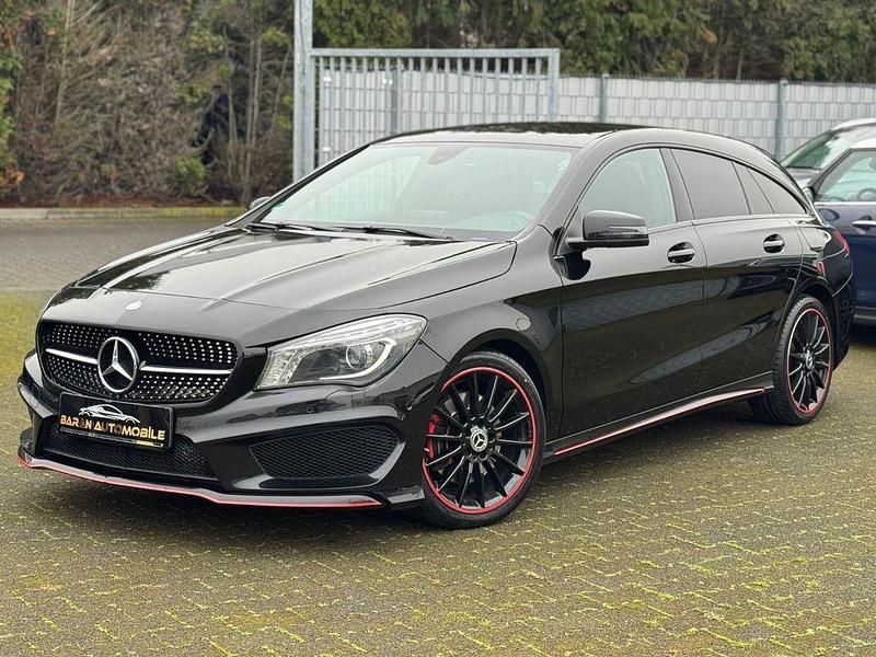Schwarz Gebraucht 2016 Mercedes CLA220 Shooting Brake AMG line Kombi | 14.299 € (Fairer Preis) - Bild 1/4
