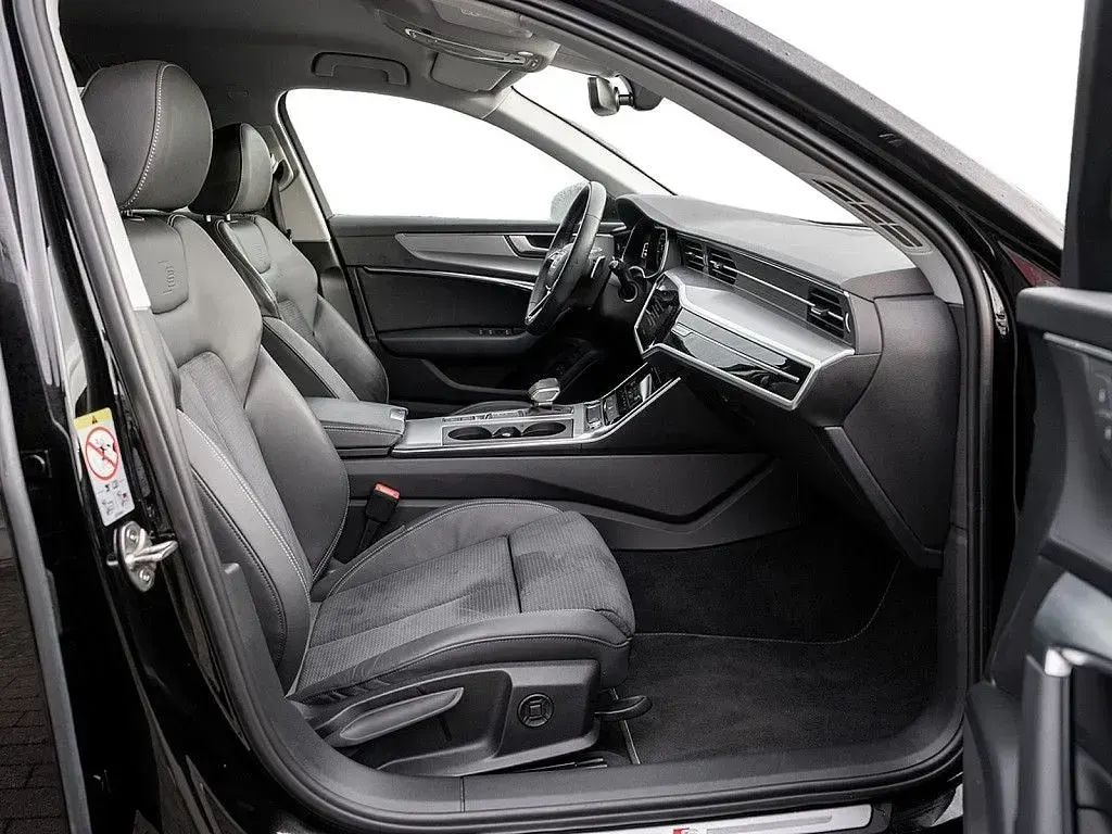 Gebraucht Audi A6 Sport 367 PS (269 kW) 2023 Schwarz Kombi