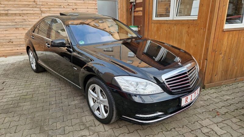 Schwarz Gebraucht 2012 Mercedes S500 Limousine | 14.980 € (Superpreis) - Bild 1/4