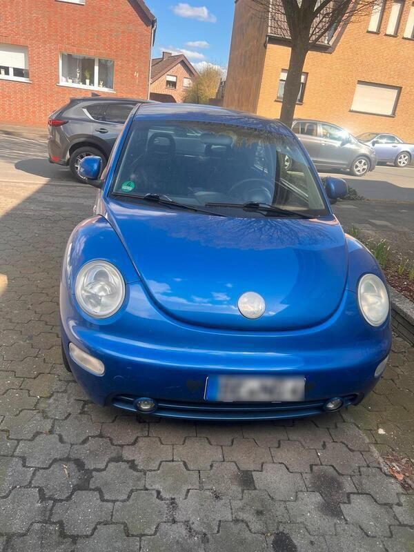 Blau Gebraucht 1999 VW Beetle Limousine | 850 € (Superpreis) - Bild 1/4