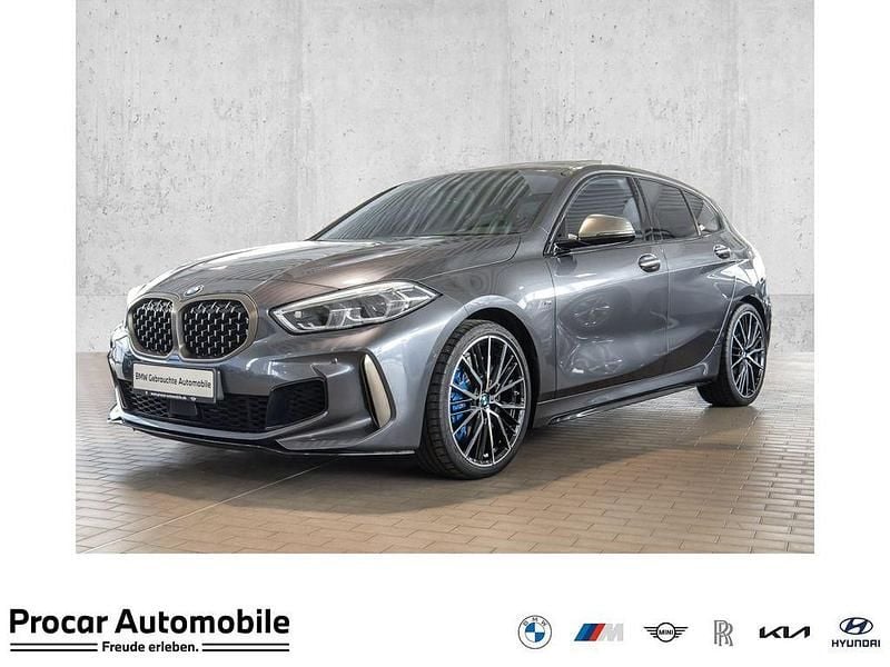 Mineralgrau metallic Gebraucht 2019 BMW M135 Performance Kleinwagen | 29.990 € (Fairer Preis) - Bild 1/4