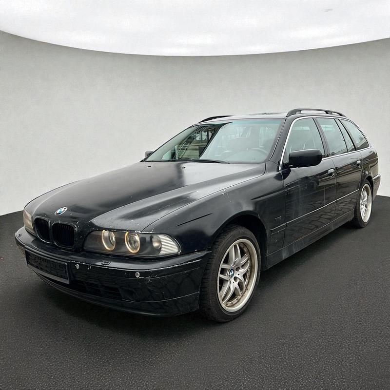 Gebraucht BMW 530 193 PS (141 kW) 2002 Kombi