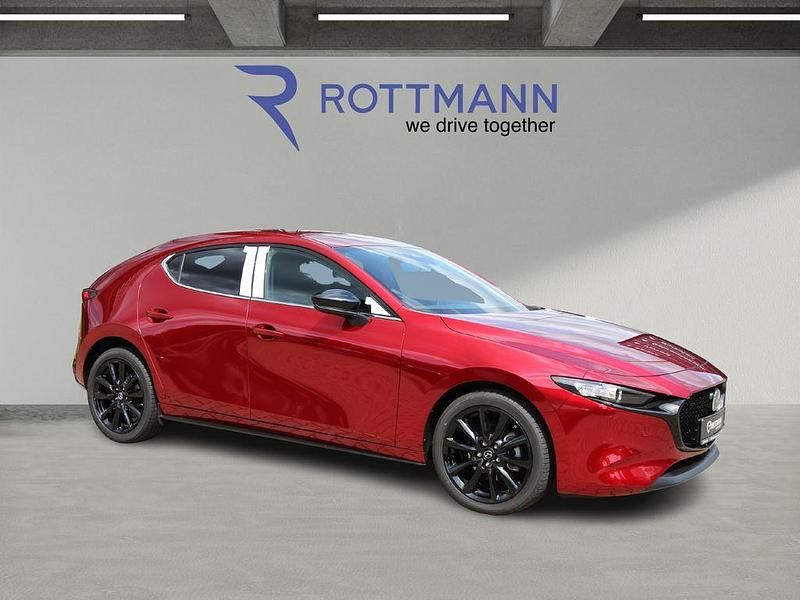 Neu Mazda 3 Homura-Line 140 PS (102 kW) 2025 Rot Limousine