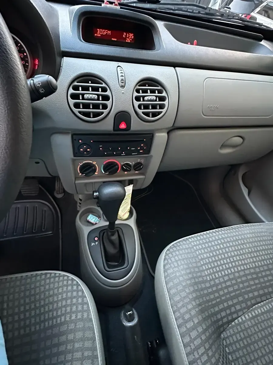 Gebraucht Renault Kangoo 93 PS (68 kW) 2008 Blau Van / Kleinbus