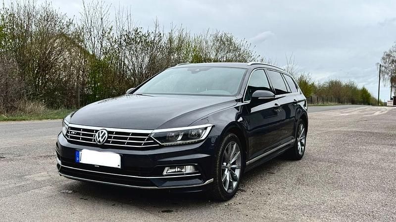 Gebraucht VW Passat Highline 150 PS (110 kW) 2019 Schwarz Limousine