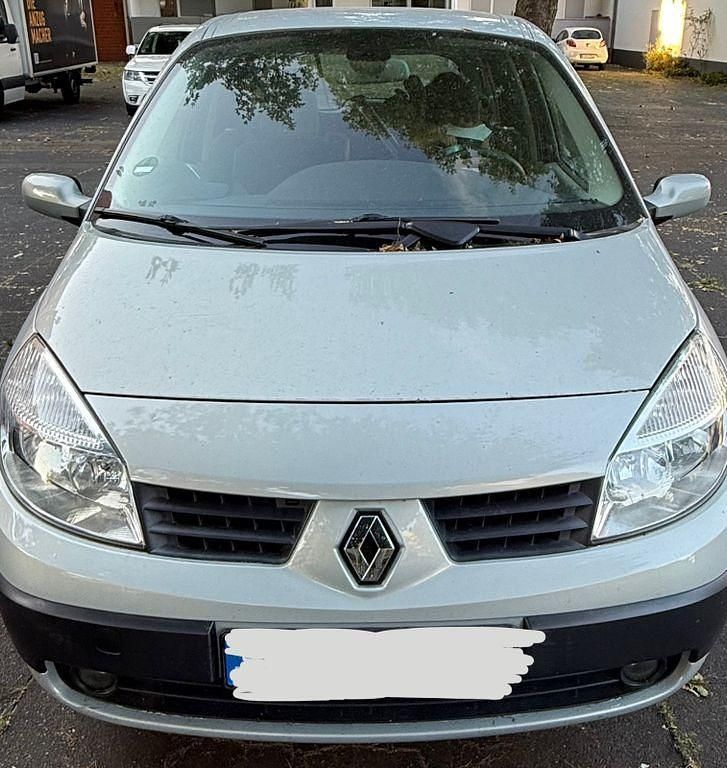 Silber Gebraucht 2004 Renault Mégane II Van / Kleinbus | 600 € (Superpreis) - Bild 1/4
