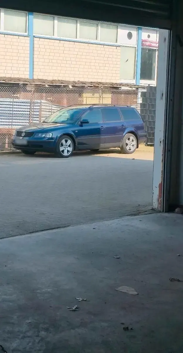 Gebraucht VW Passat 110 PS (80 kW) 1997 Blau Kombi