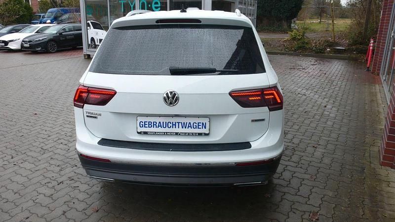 Gebraucht VW Tiguan Allspace Highline 200 PS (147 kW) 2021 Weiß SUV
