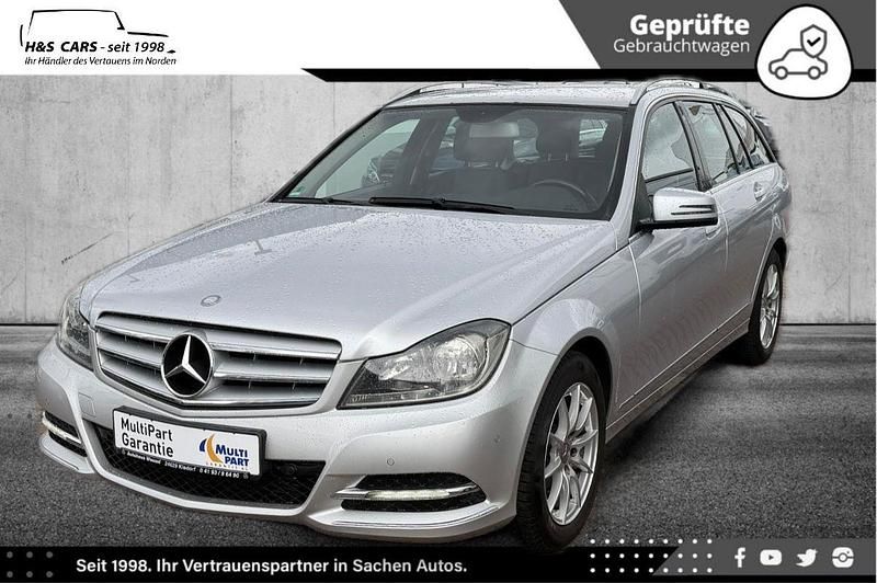 Gebraucht Mercedes C180 156 PS (114 kW) 2012 Silber Kombi