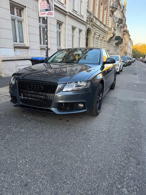Gebraucht Audi A4 Ambition 160 PS (117 kW) 2008 Grau Limousine