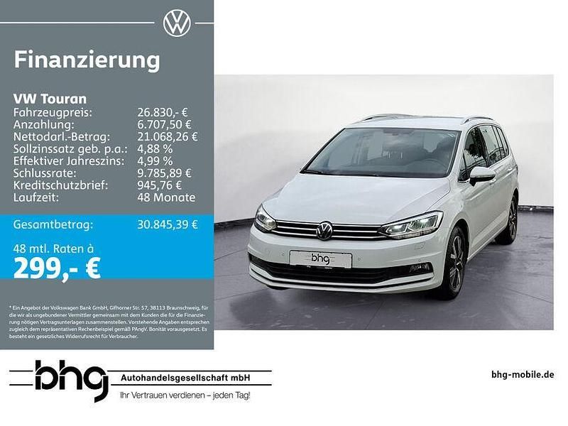 Weiß Gebraucht 2021 VW Touran Highline Van / Kleinbus | 26.830 € (Fairer Preis) - Bild 1/4