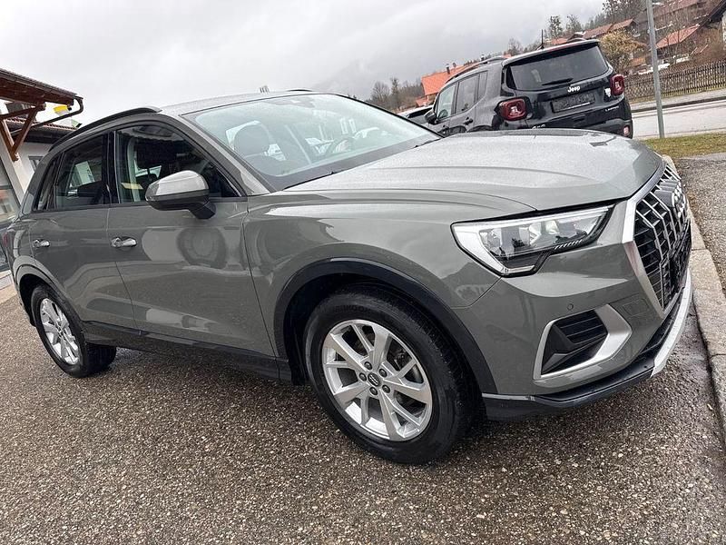 Gebraucht Audi Q3 Advanced 150 PS (110 kW) 2020 Grau SUV