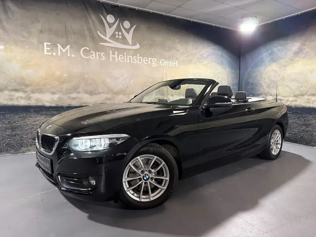Używany BMW 220 Advantage 184 KM (135 kW) 2019 Czarny Kabriolet