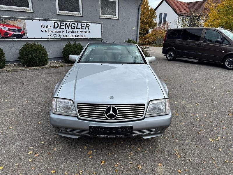 Gebraucht Mercedes SL280 193 PS (141 kW) 1996 Silber Cabrio