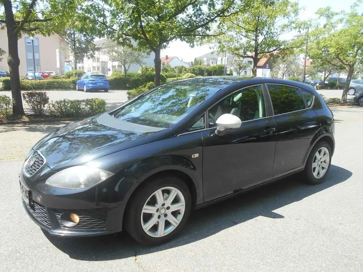Gebraucht Seat Leon FR 160 PS (117 kW) 2011 "universo" schwarz Kleinwagen