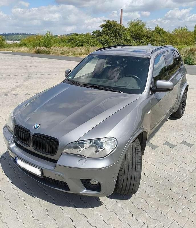 Grau Gebraucht 2013 BMW X5 M Sport Line SUV | 18.750 € (Guter Preis) - Bild 1/4