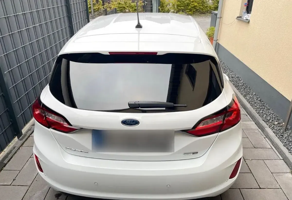 Gebraucht Ford Fiesta Titanium 125 PS (91 kW) 2024 Weiß Kleinwagen