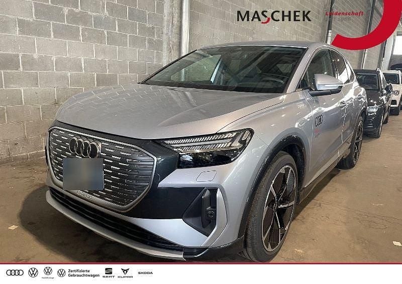 Florettsilber Gebraucht 2024 Audi Q4 Sportback e-tron S-Line SUV | 40.440 € (Guter Preis) - Bild 1/4