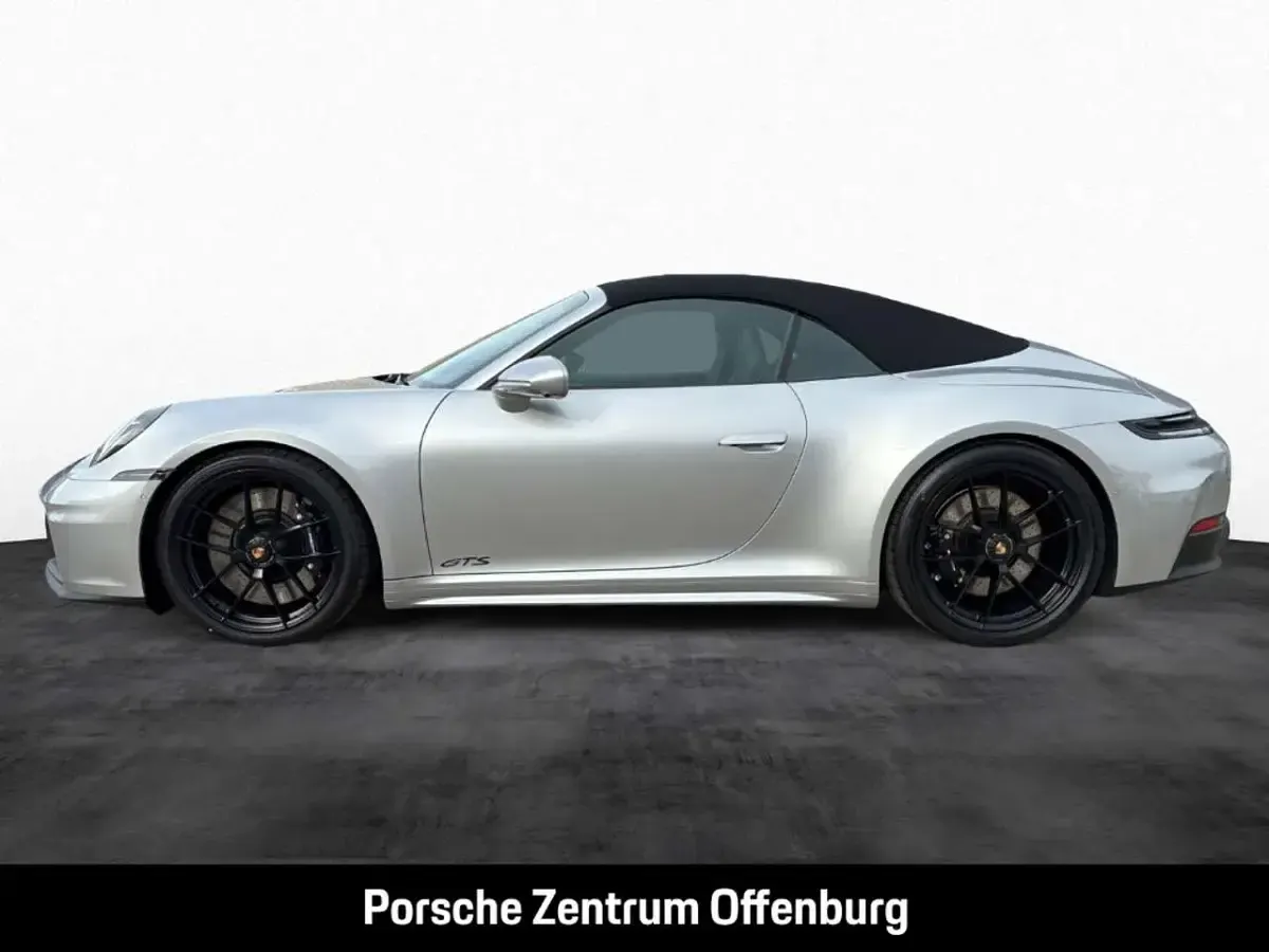 Gebraucht Porsche 992 541 PS (397 kW) 2026 Gtsilbermetallic Cabrio