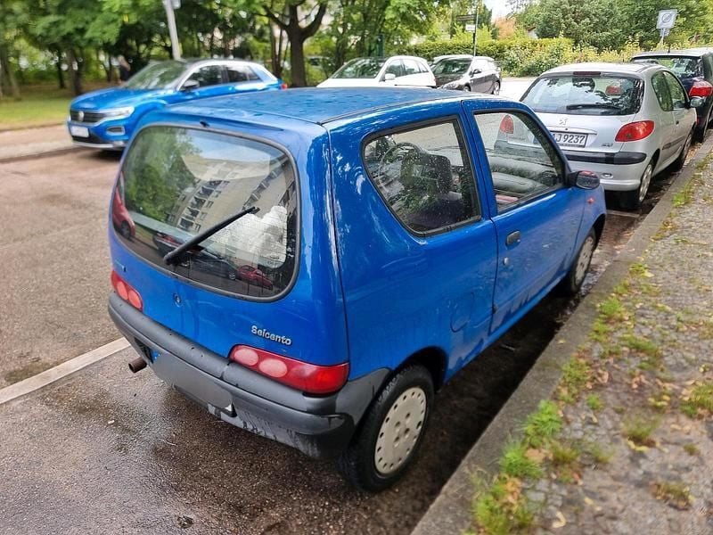 Gebraucht Fiat Seicento 54 PS (39 kW) 2000 Blau Kleinwagen
