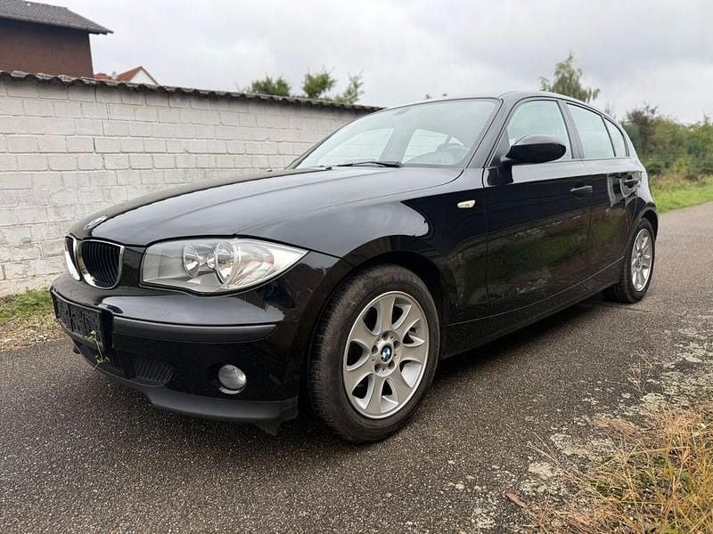 Schwarz Gebraucht 2005 BMW 116 Kleinwagen | 3.550 € (Guter Preis) - Bild 1/4