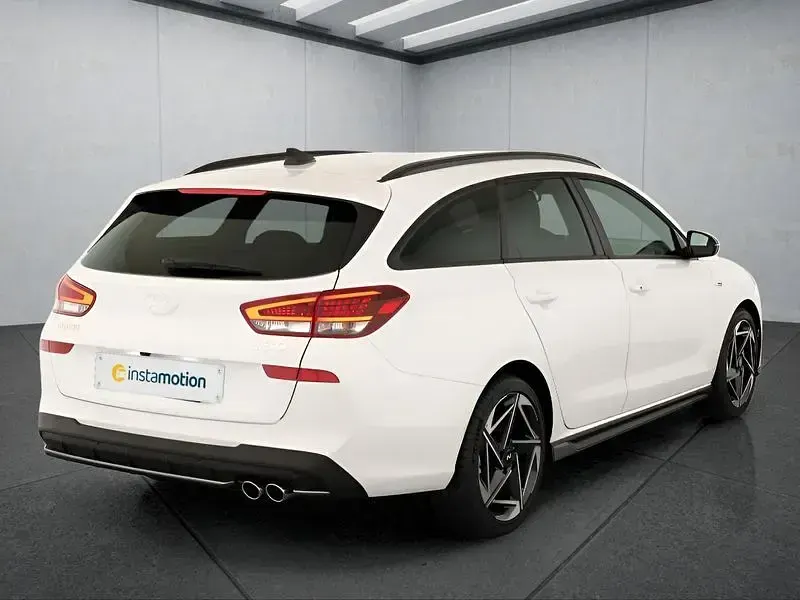 Neu Hyundai i30 150 PS (110 kW) 2026 Weiß Kombi