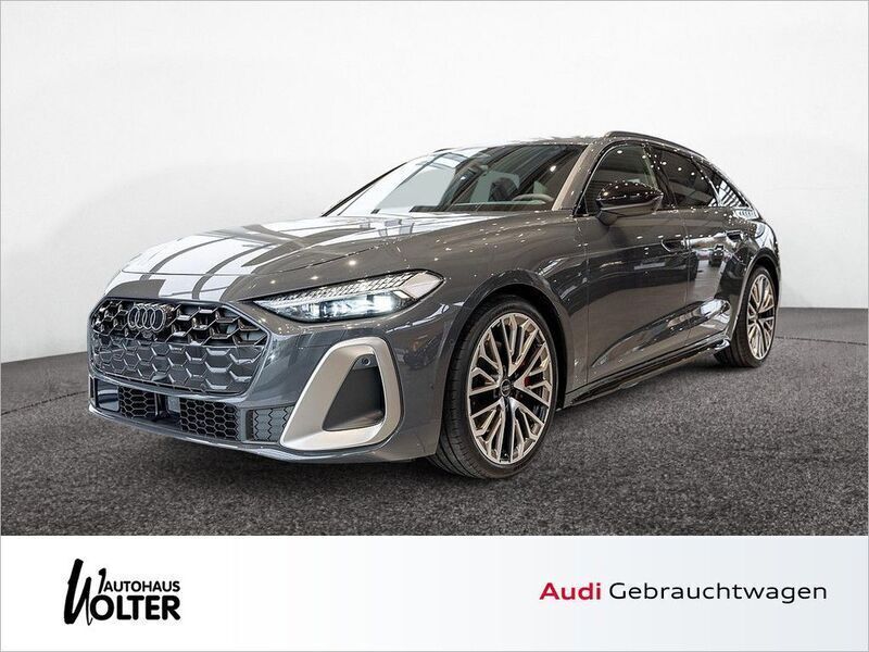 Magnetgrau Gebraucht 2024 Audi A5 Edition .1 Coupé | 59.977 € (Fairer Preis) - Bild 1/4