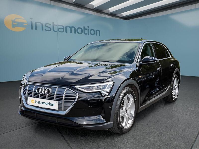 Schwarz Gebraucht 2022 Audi e-tron SUV | 33.799 € (Teuer) - Bild 1/4